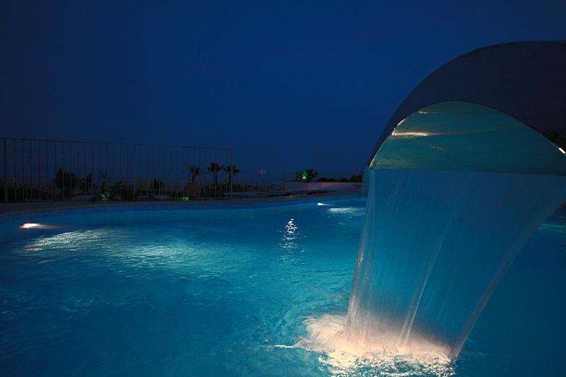 Hotel Tritone 卡奥莱 外观 照片