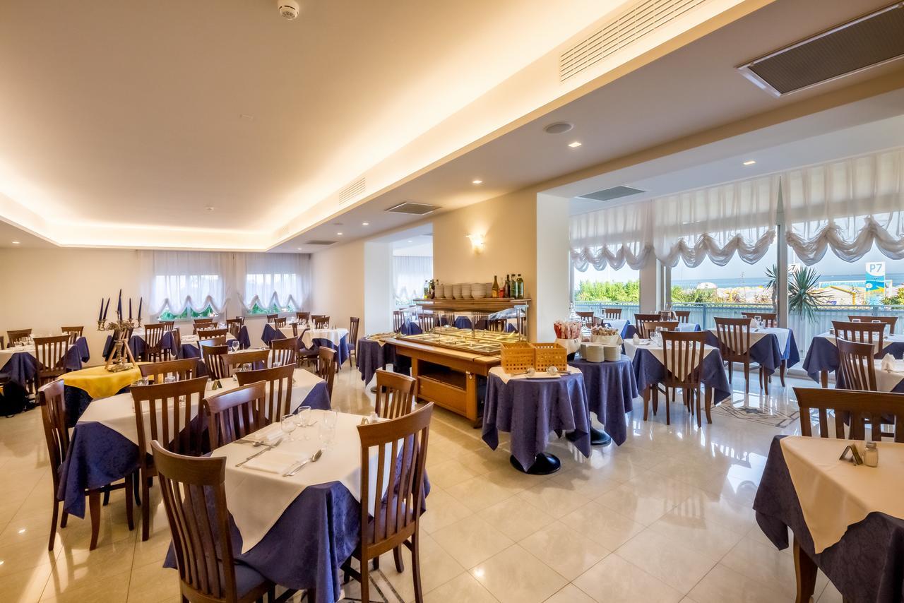 Hotel Tritone 卡奥莱 外观 照片
