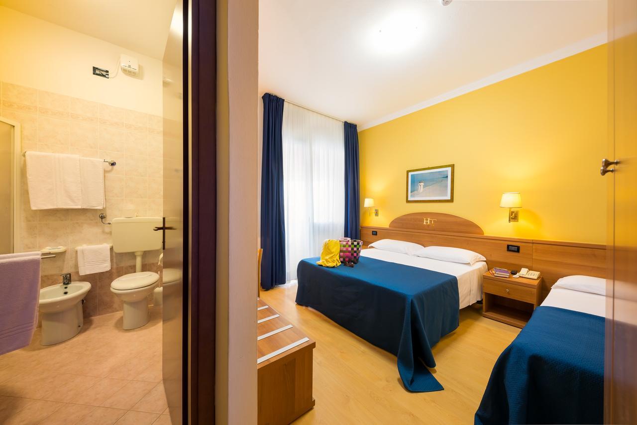 Hotel Tritone 卡奥莱 外观 照片