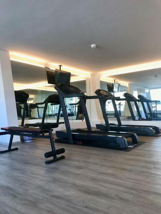Hotel Tritone 卡奥莱 外观 照片